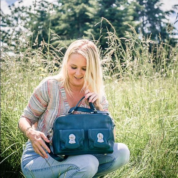 🆕 Firenze Italian Leather Satchel - Picture 4 of 6